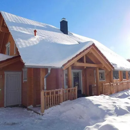 Bergwaldlodge Blickfang 度假居 *